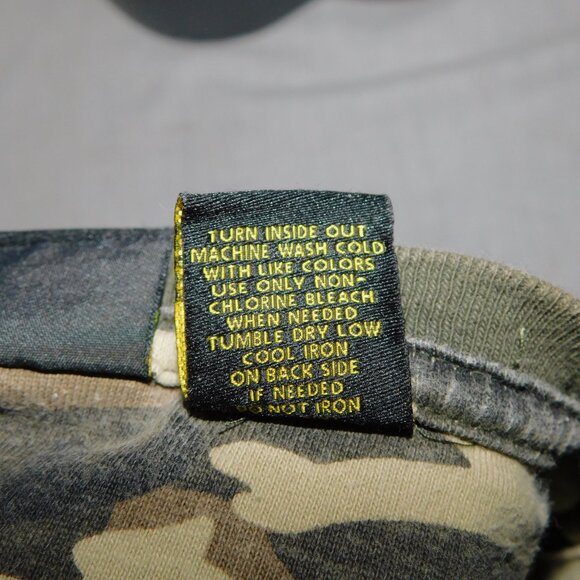 John Deere Ride a Horse Save a Tractor Mens XL Camo Short sleeve T Shirt - Picture 5 of 8